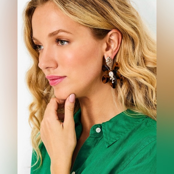 Lilly Pulitzer In a Flutter Earrings Gold Brown Floral - Picture 2 of 3